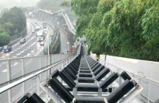 高速道路工事イメージ